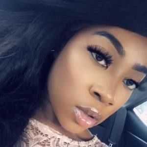 Meet your Posher, Gigi